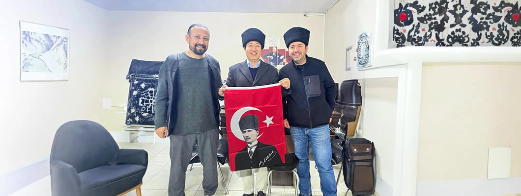 Atatürk Şapkası: Doğru Şekilde Nasıl Giyilir? Rehber