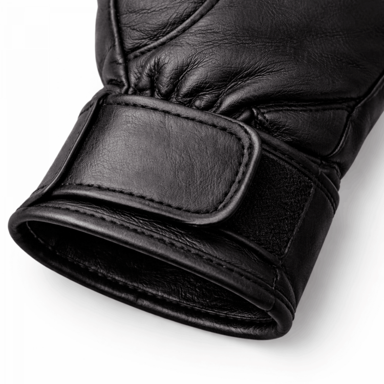 Hakiki dana derisi siyah motorcu eldiveni, parmak boğumları ve avuç içi korumalı, cırt cırtlı bilek kayışlı, miflon astarlı detay görünümü