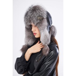 Stil Sahibi Kış: %100 Hakiki Boz Tilki Kürklü Ushanka Kadın Deri Şapka - Derisitesi Stil Sahibi Kış: %100 Hakiki Boz Tilki Kürklü Ushanka Kadın Deri Şapka - Derisitesi