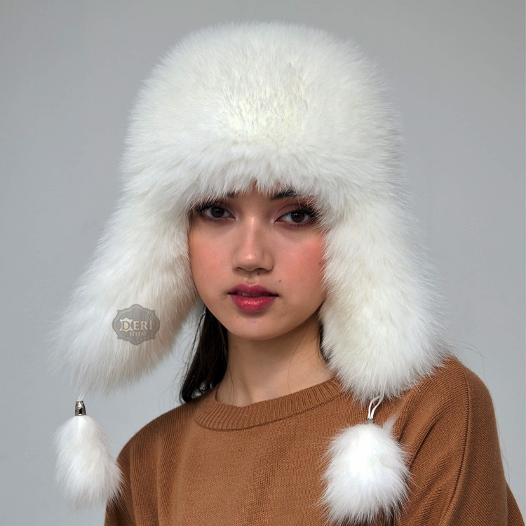 Beyaz Tilki Kürklü Ushanka Kadın Deri Şapka | Sıcaklık ve Şıklığın Buluştuğu Nokta