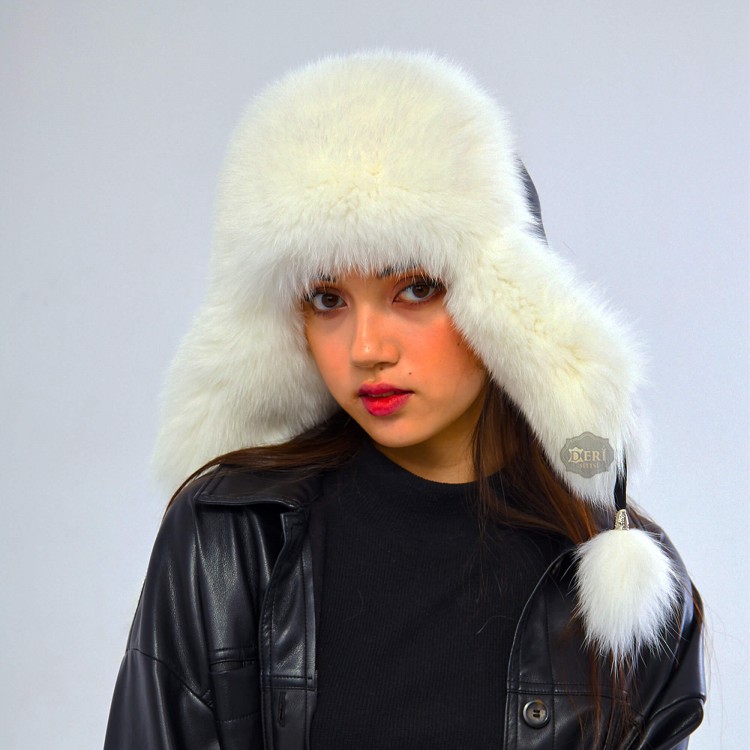 Tilki Kürklü Rus Ushanka Kadın Deri Şapka: Kış Stilinize Sıcak Bir Dokunuş - Derisitesi