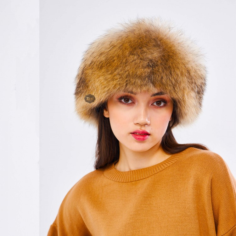 Derisitesi Quality: Women's Leather Hat with Raccoon Fur Derisitesi Quality: Women's Leather Hat with Raccoon Fur