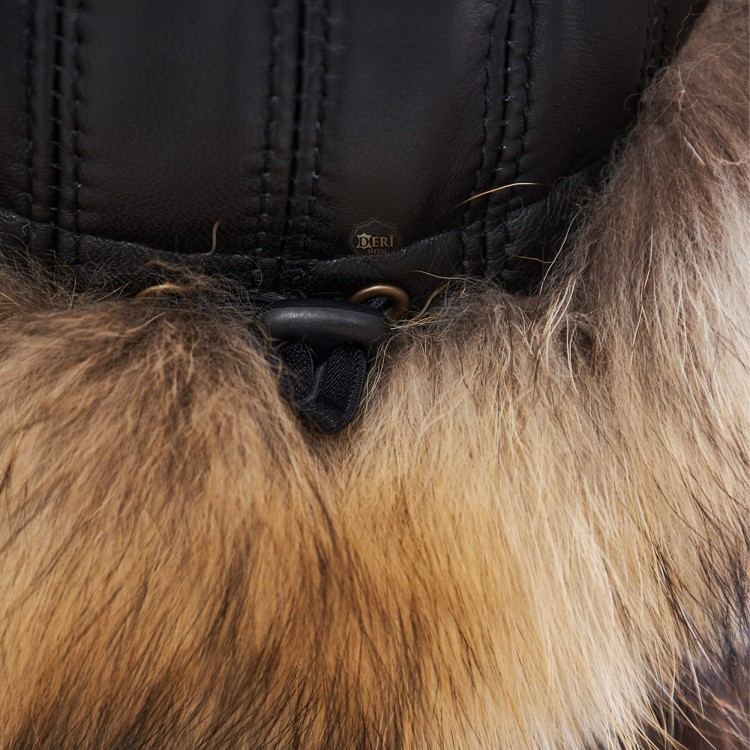 Derisitesi Quality: Women's Leather Hat with Raccoon Fur Derisitesi Quality: Women's Leather Hat with Raccoon Fur