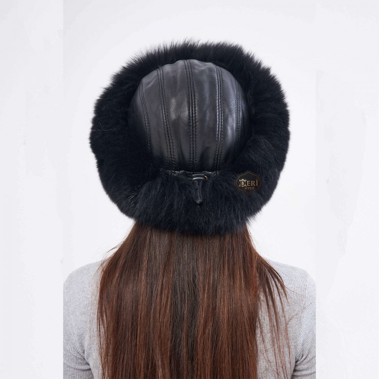 Black Fox Fur Hat | Women | Horseback Riding, Skiing | Derisitesi Black Fox Fur Hat | Women | Horseback Riding, Skiing | Derisitesi