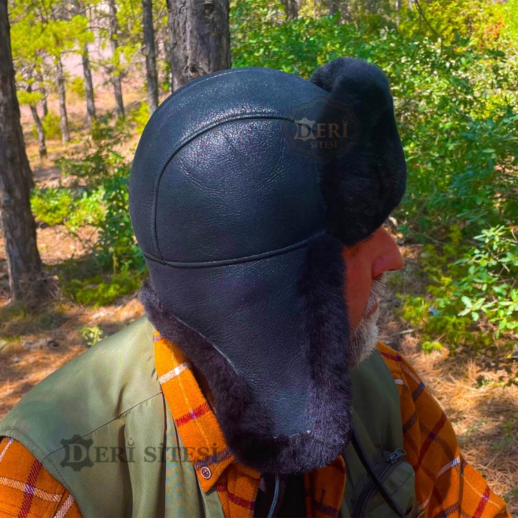 Erkek Siyah Deri Ushanka Şapka - Kışlık Kürklü Outdoor Şapka