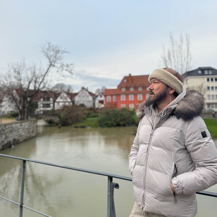 Uygun Fiyatlı Yaban Deri Börk - El İşçiliğiyle Üretilmiş Hakiki Deri Şapka Doğal Deriden El İşçiliğiyle Üretilmiş Erkek Kışlık Deri Börk - İç Kürklü, Soğuğa Karşı Koruma