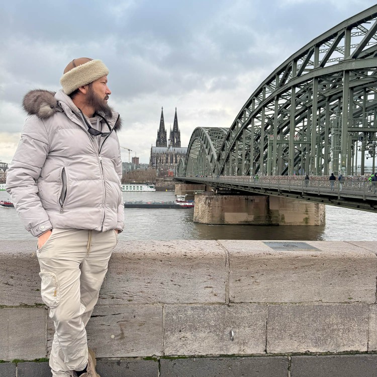 Uygun Fiyatlı Yaban Deri Börk - El İşçiliğiyle Üretilmiş Hakiki Deri Şapka Doğal Deriden El İşçiliğiyle Üretilmiş Erkek Kışlık Deri Börk - İç Kürklü, Soğuğa Karşı Koruma