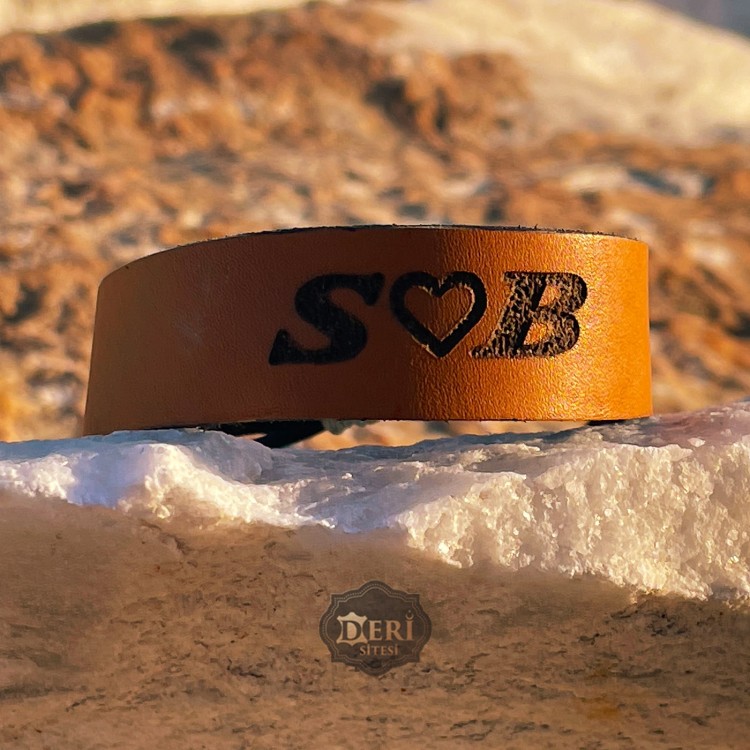 Hediyelik Kişiye Özel Deri Bileklik