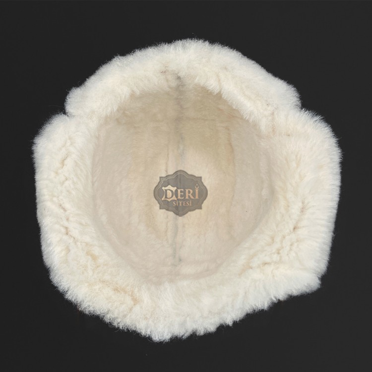Beyaz Kürklü Kahverengi Rus Ushanka Deri Şapka: Soğuk Kış Günleri İçin İdeal