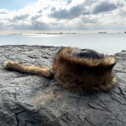 Seyyar Kuyruklu Kurt Börk - Kurt Tüyü Deseni Verilmiş Yapay Kürk    Seyyar Kuyruklu Kurt Börk - Kurt Tüyü Deseni Verilmiş Yapay Kürk