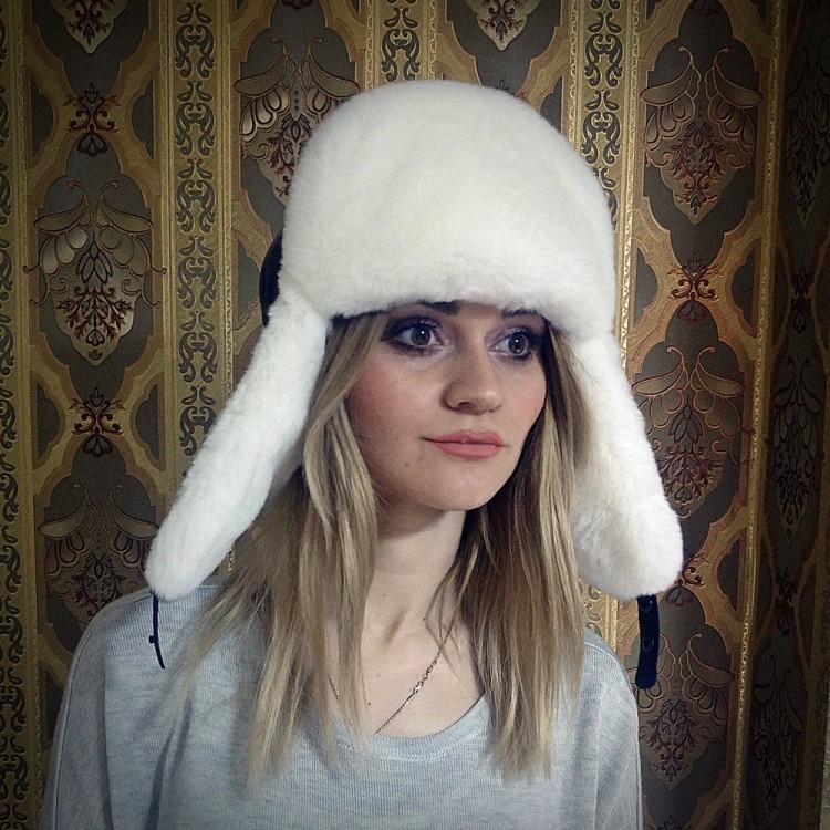 Apak Beyaz Tavşan (Rex) Kürklü Kadın Deri Börk, Şapka Modelimiz - BŞ166