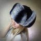 Aybike Gri Tavşan Kürklü Ushanka Kadın Deri Şapka - Derisitesi Gri tavşan kürklü, hakiki deri kadın ushanka şapka.