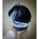 Aybike Gri Tavşan Kürklü Ushanka Kadın Deri Şapka - Derisitesi Gri tavşan kürklü, hakiki deri kadın ushanka şapka.