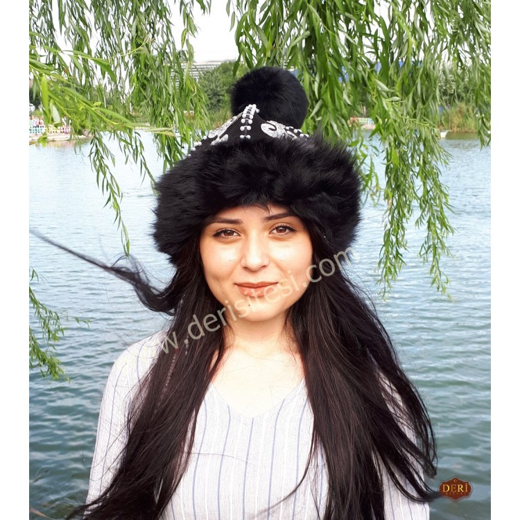 Dilehan Kuzu Kürklü Kadın Deri Şapka, Börk Modelimiz - BŞ206
