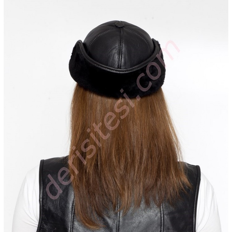 Kışlık Siperli Kadın Deri Şapka - Ş061