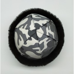 Black Fur-lined Camouflage Fabric Genuine Sheepskin Hat Black Fur-lined Camouflage Fabric Genuine Sheepskin Hat